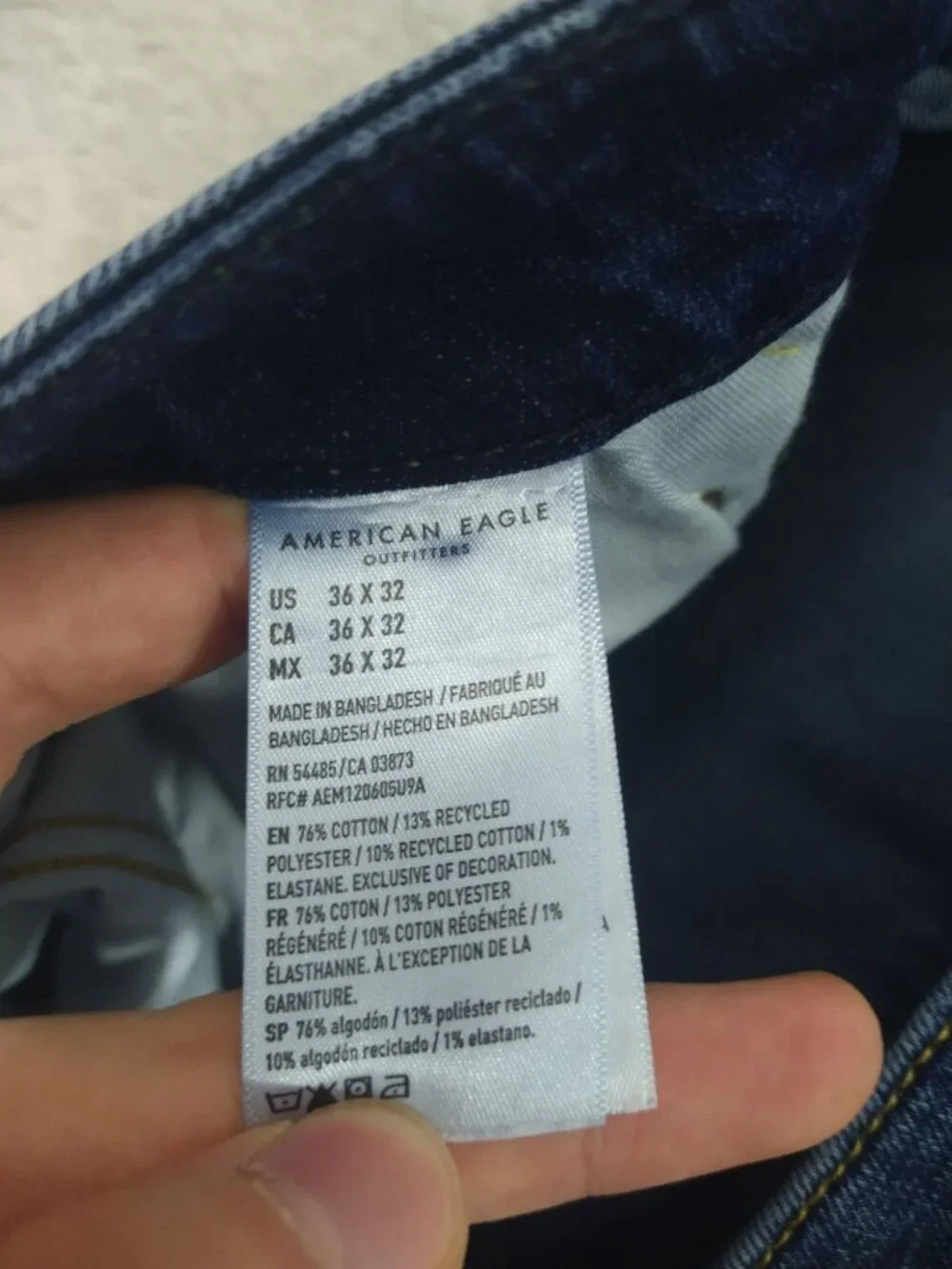 American Eagle Jeans Mens 36x32 Blue Denim Athletic Airflex Stretch Dark Wash - Picture 8 of 10